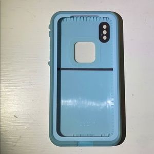 iPhone XS lifeproof